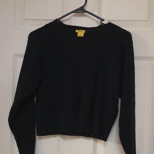 Daisy Elegant Black Knitwear